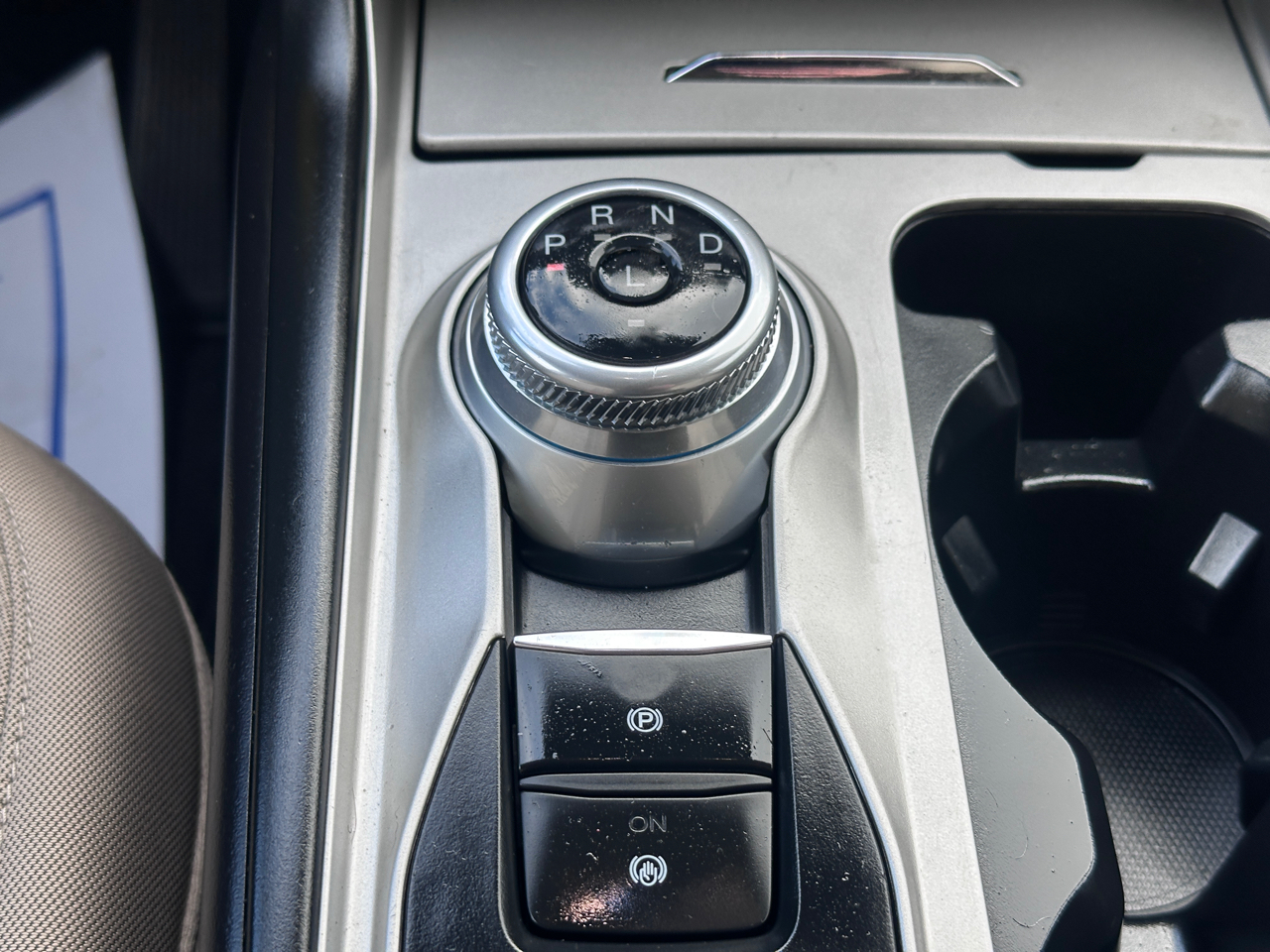 Ford Explorer Base 4WD 2022