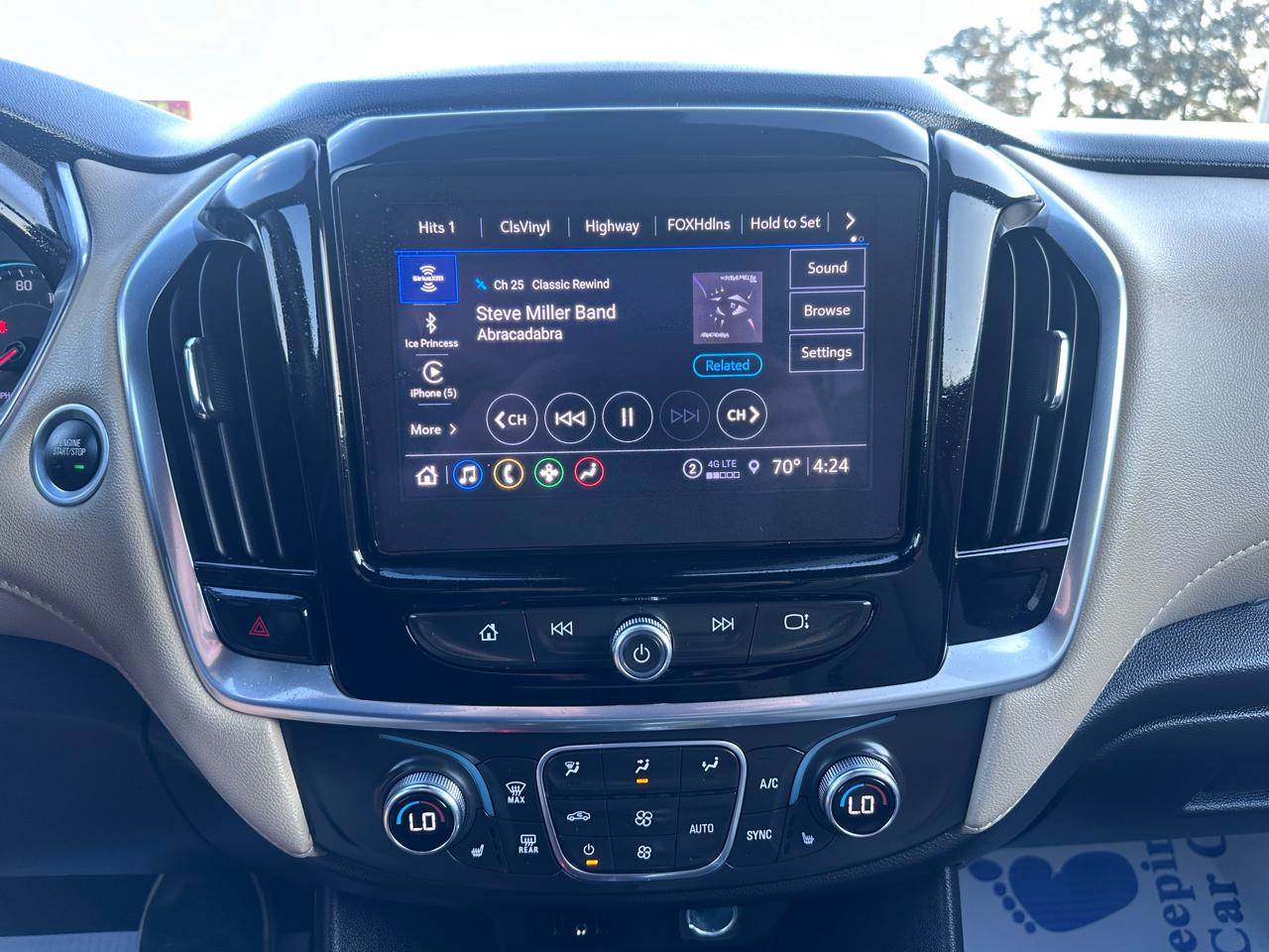 Chevrolet Traverse FWD 4dr LT Cloth w/1LT 2022