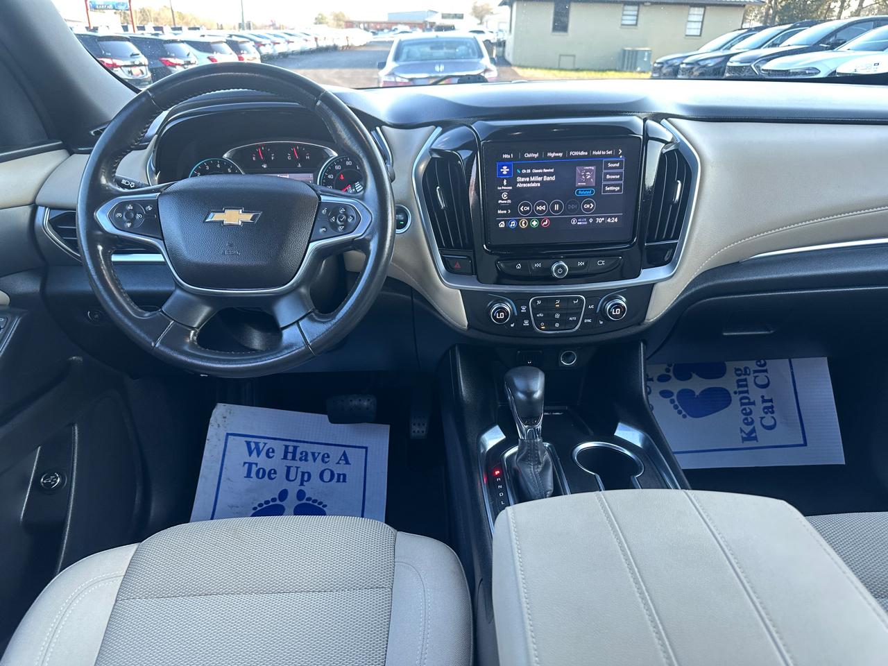 Chevrolet Traverse FWD 4dr LT Cloth w/1LT 2022