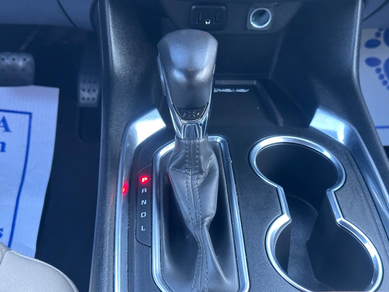 Chevrolet Traverse FWD 4dr LT Cloth w/1LT 2022