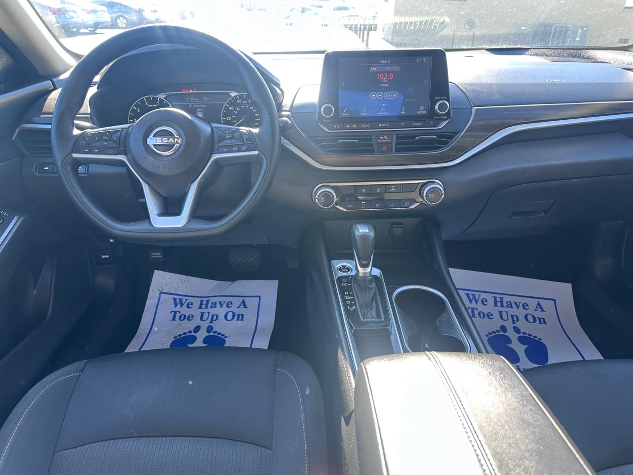 Nissan Altima 2.5 SV Sedan 2024