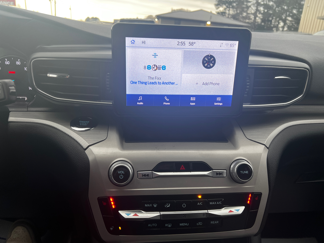 Ford Explorer RWD 4dr XLT 2023