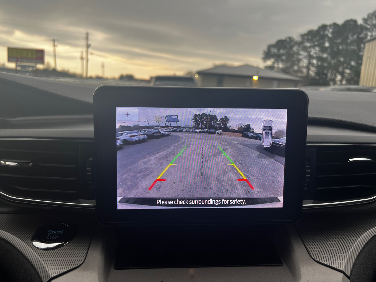 Ford Explorer RWD 4dr XLT 2023