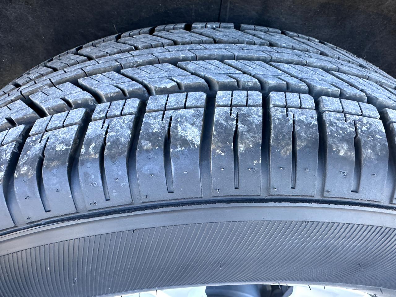 Chevrolet Traverse FWD 4dr LS w/1LS 2021