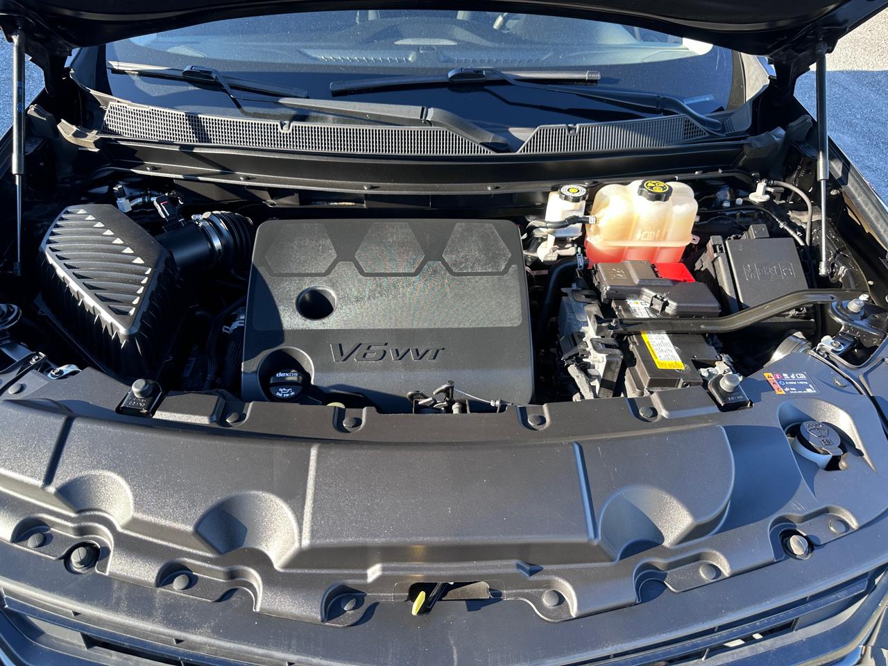 Chevrolet Traverse FWD 4dr LS w/1LS 2021