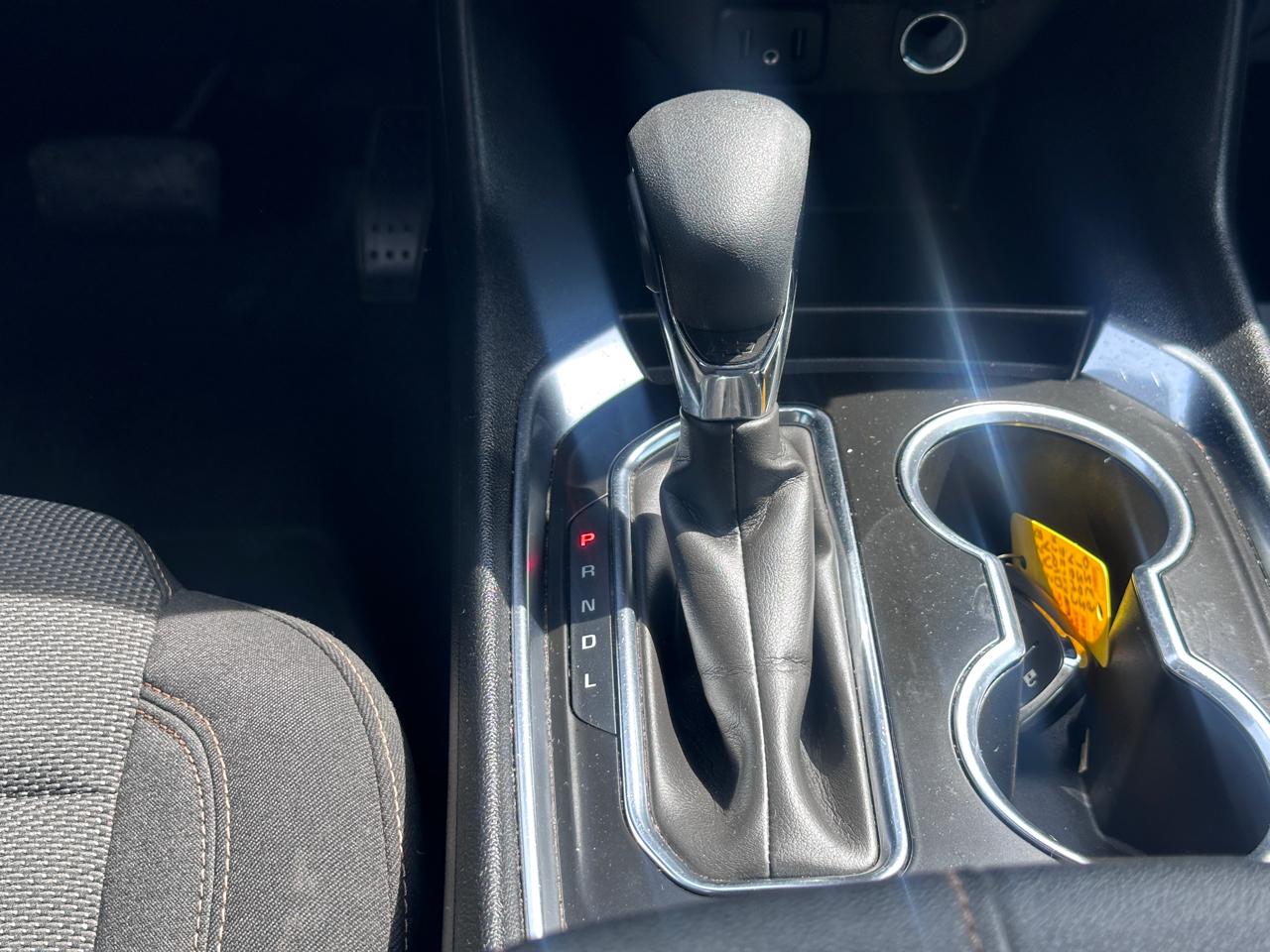 Chevrolet Traverse FWD 4dr LS w/1LS 2021