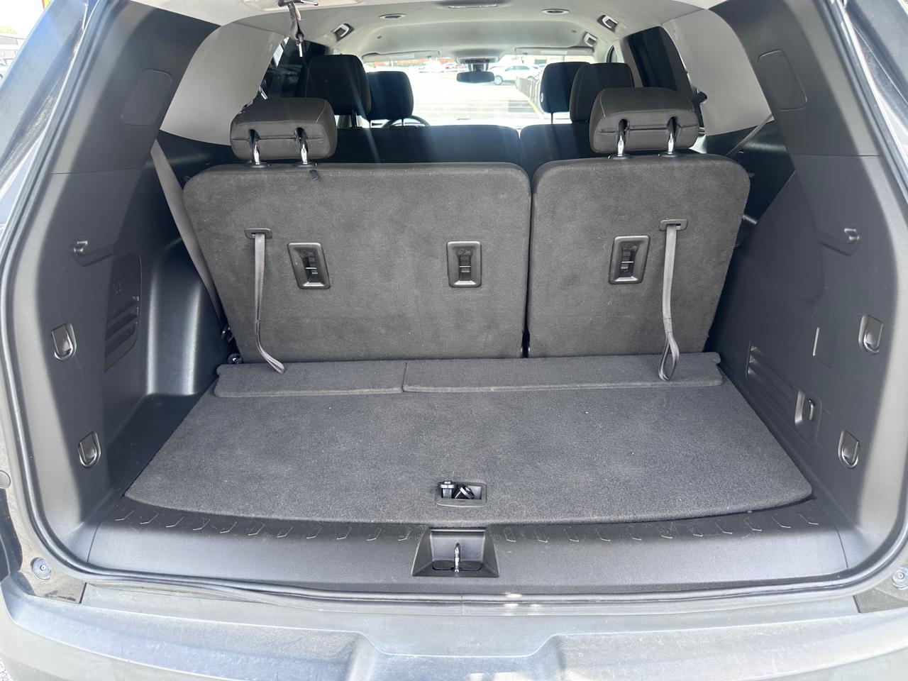 Chevrolet Traverse FWD 4dr LS w/1LS 2021