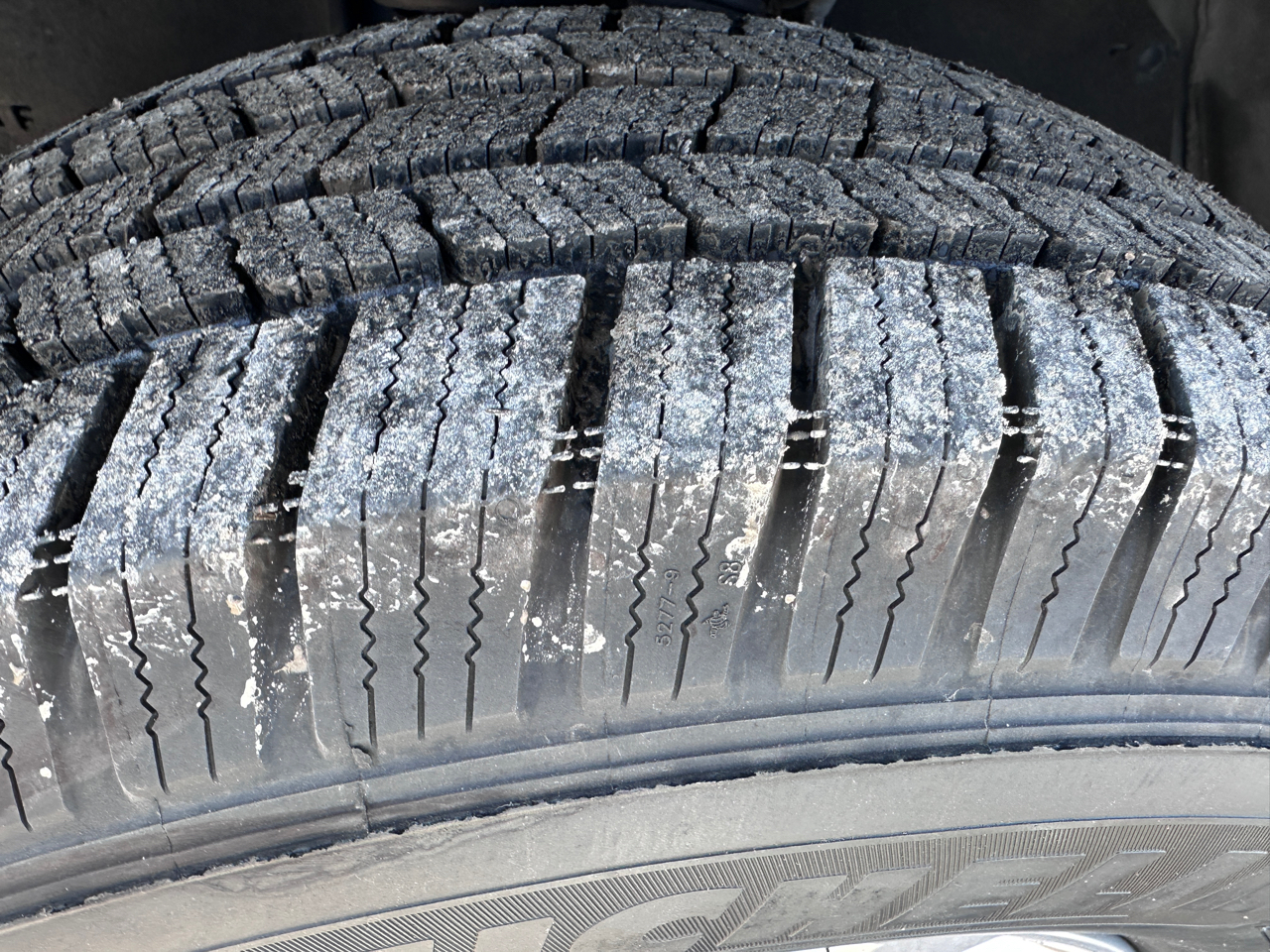 Toyota Tacoma SR5 Double Cab 6' Bed V6 4x2 AT (Natl) 2017