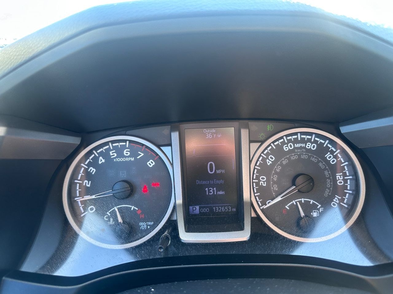 Toyota Tacoma SR5 Double Cab 6' Bed V6 4x2 AT (Natl) 2017