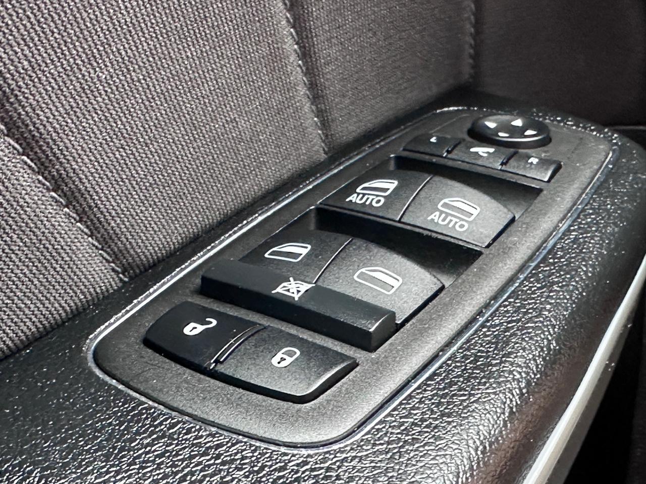 Dodge Charger SXT RWD 2023