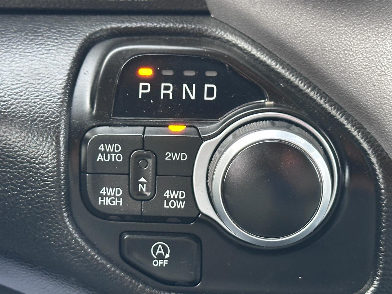 RAM 1500 Lone Star 4x4 Crew Cab 5'7" Box 2023