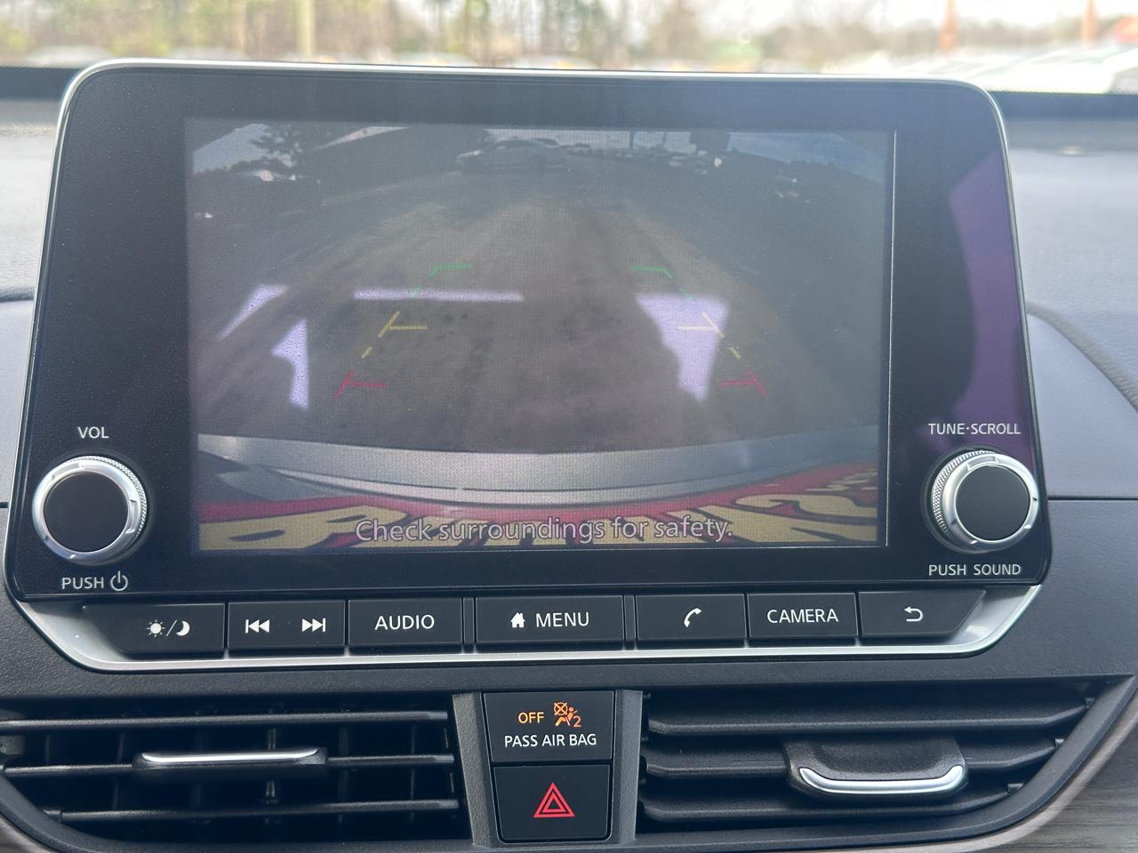 Nissan Altima 2.5 SV Sedan 2024