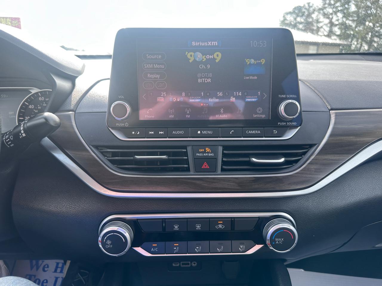 Nissan Altima 2.5 SV Sedan 2024