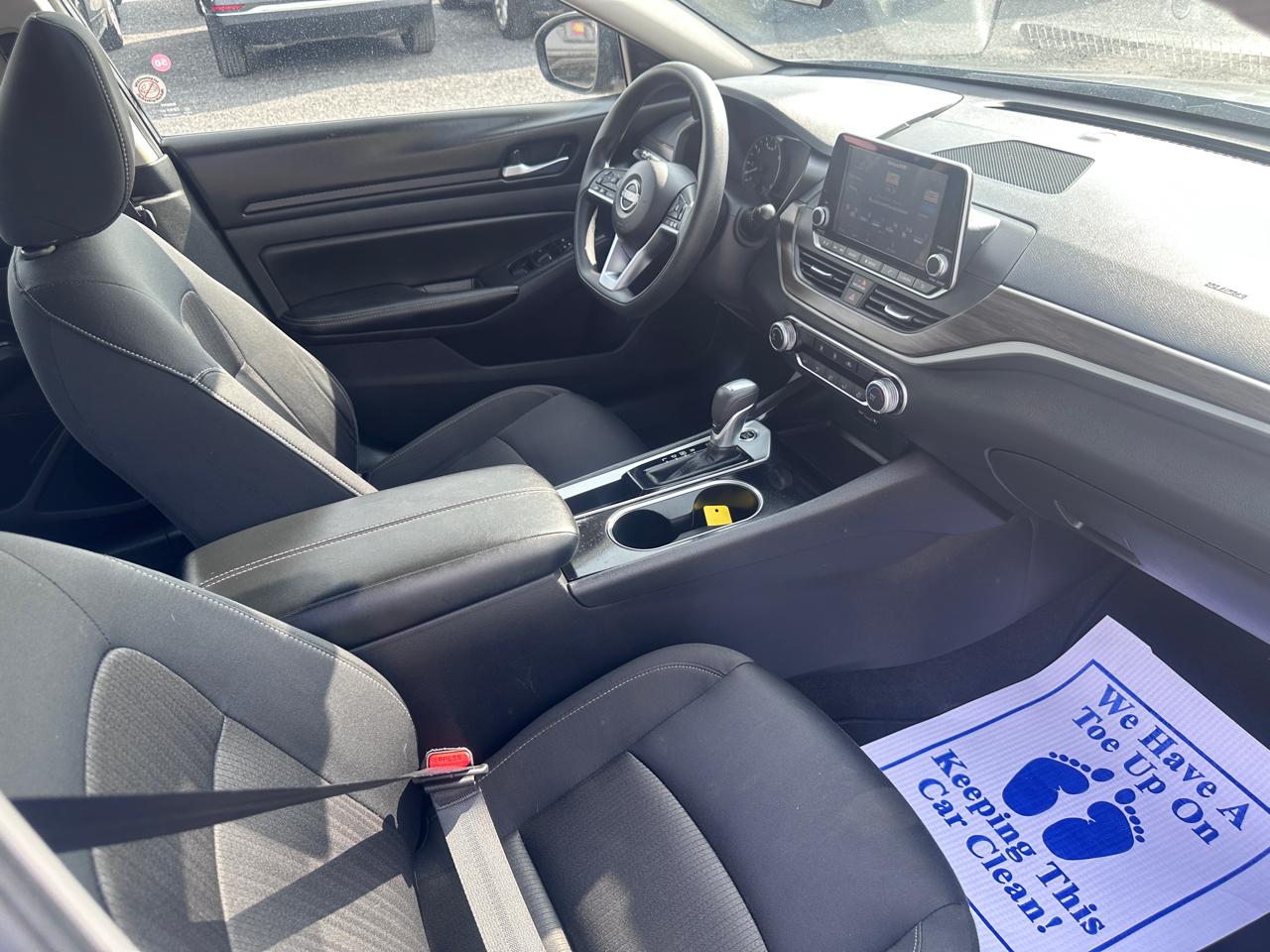 Nissan Altima 2.5 SV Sedan 2024