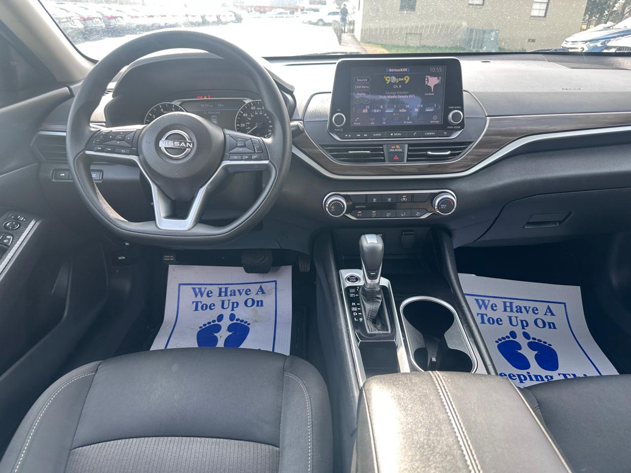 Nissan Altima 2.5 SV Sedan 2024