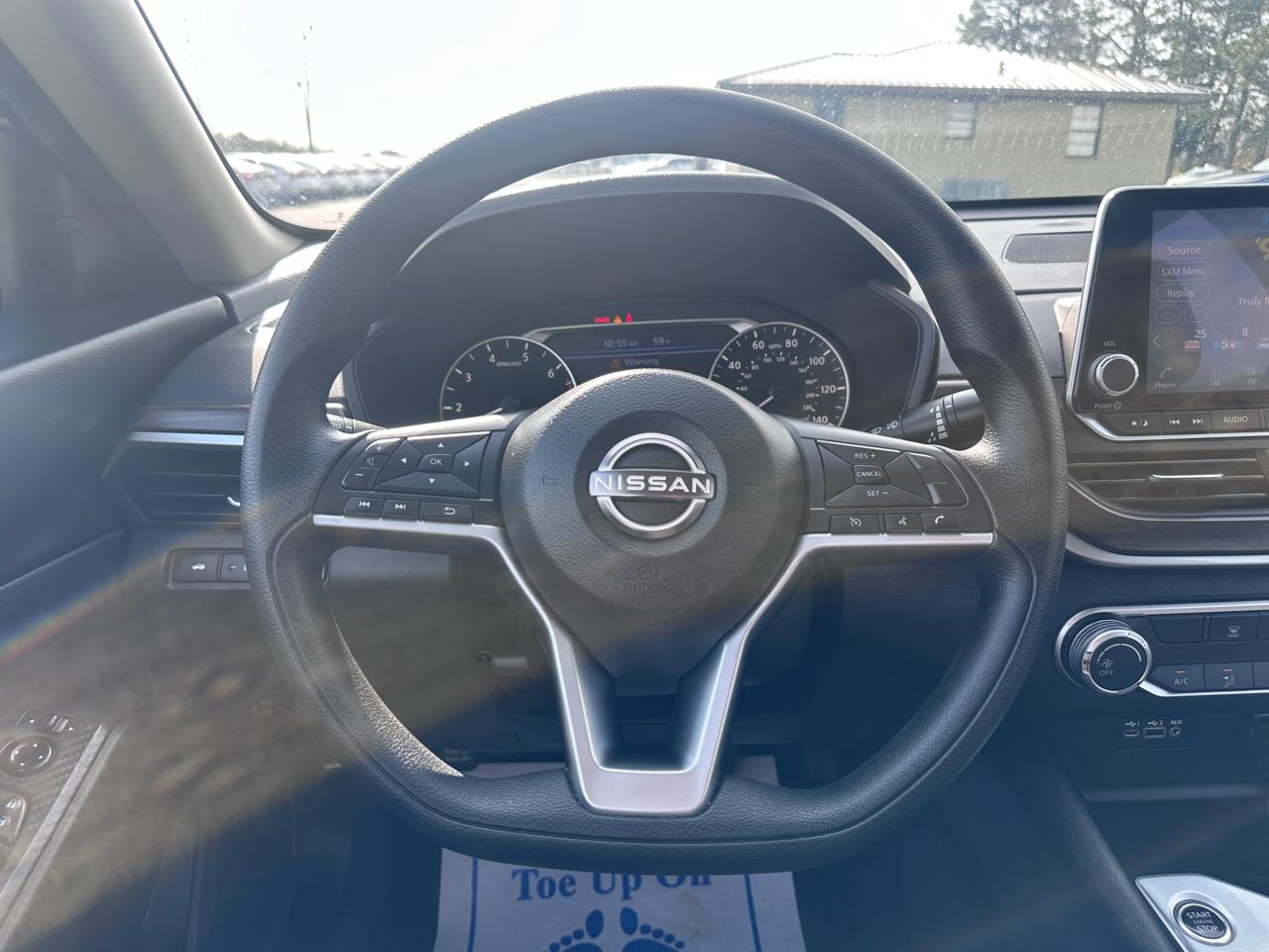 Nissan Altima 2.5 SV Sedan 2024