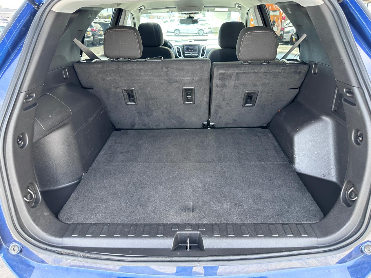 Chevrolet Equinox AWD 4dr LT w/1LT 2023