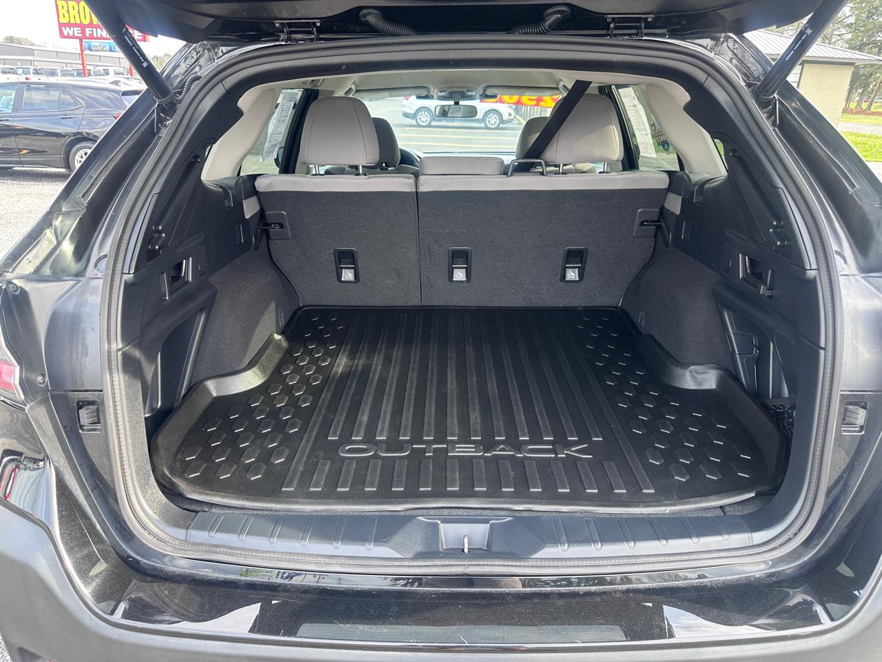 Subaru Outback Premium AWD 2024