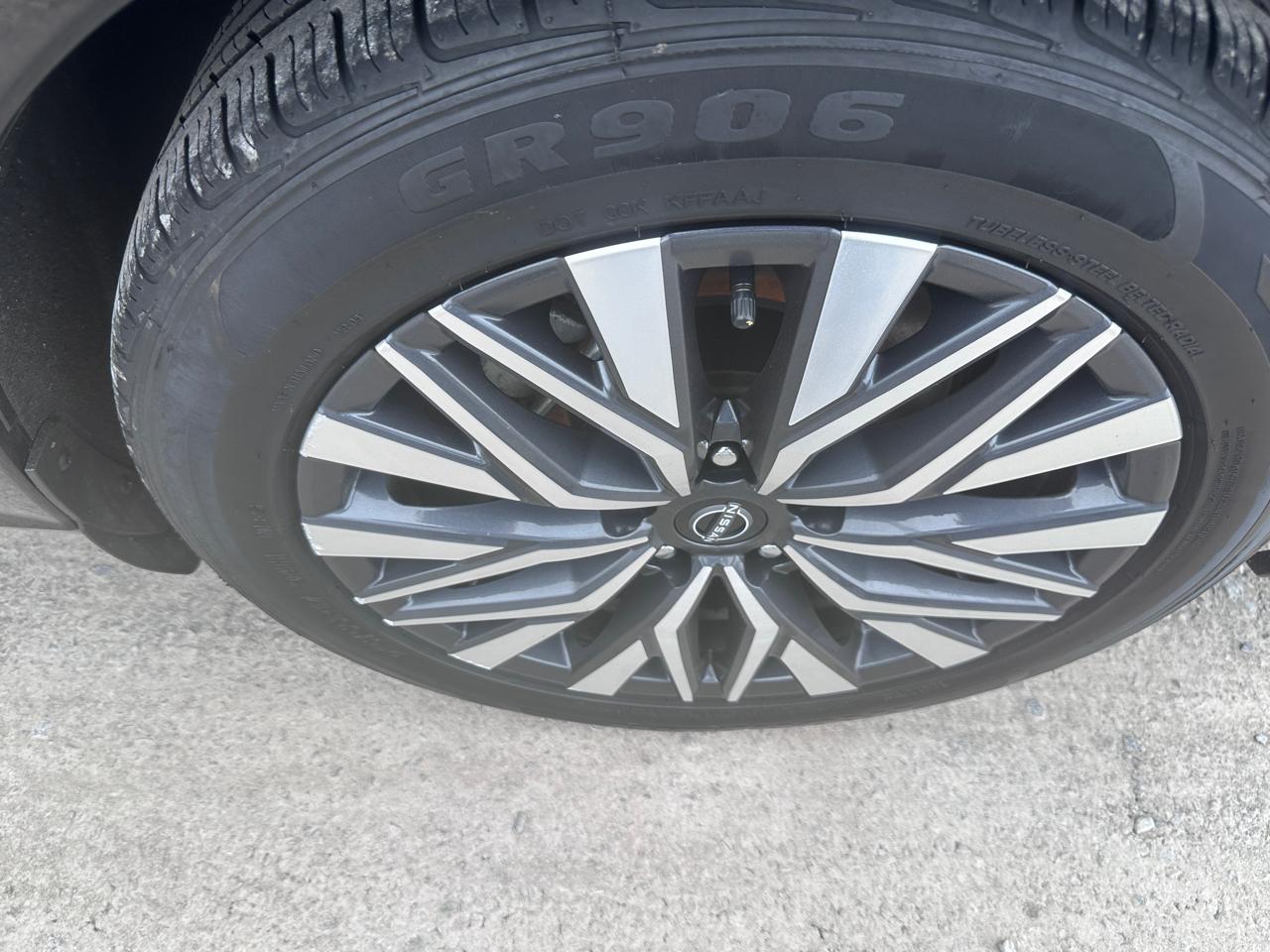 Nissan Altima 2.5 SV Sedan 2024