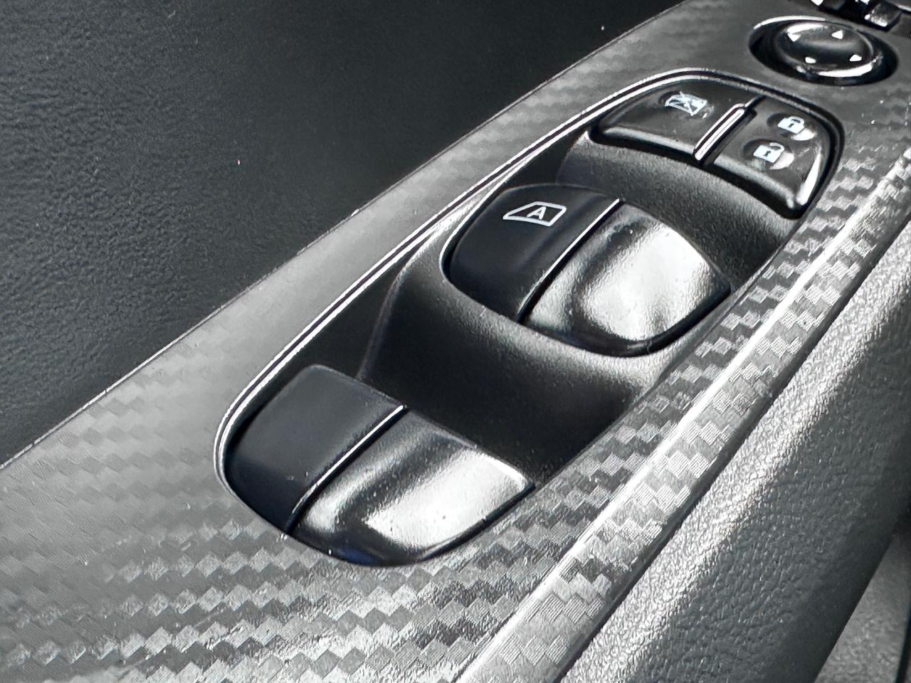 Nissan Altima 2.5 SV Sedan 2024