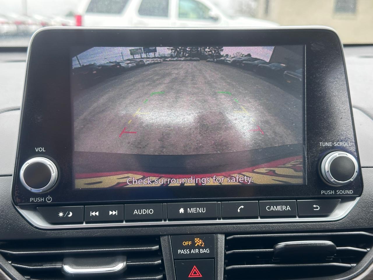 Nissan Altima 2.5 SV Sedan 2024