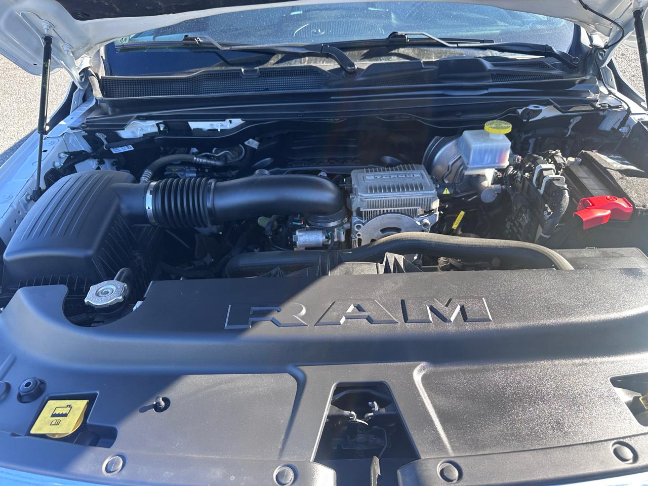 RAM 1500 Lone Star 4x4 Crew Cab 5'7" Box 2023