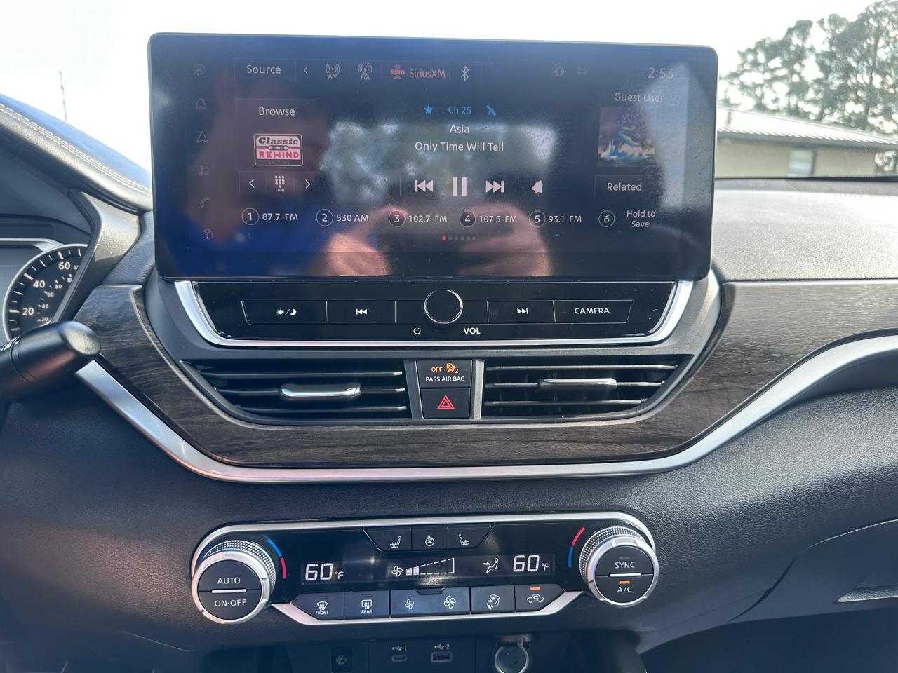 Nissan Altima 2.5 SL Sedan 2023