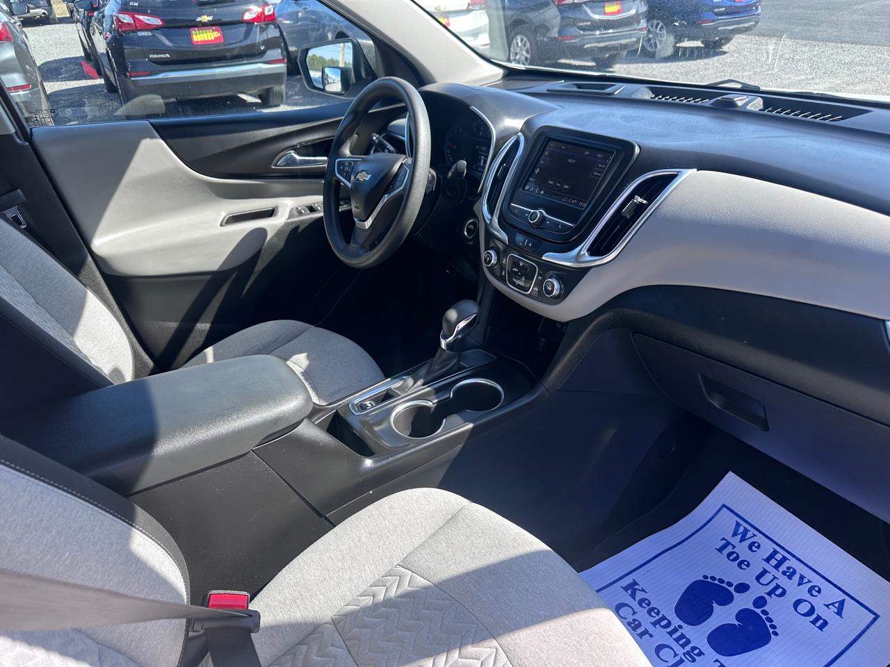 Chevrolet Equinox FWD 4dr LS w/1FL 2022