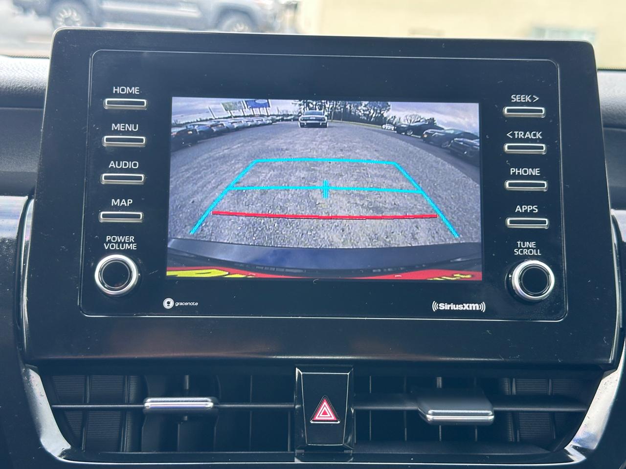 Toyota Camry SE Nightshade Auto (Natl) 2021