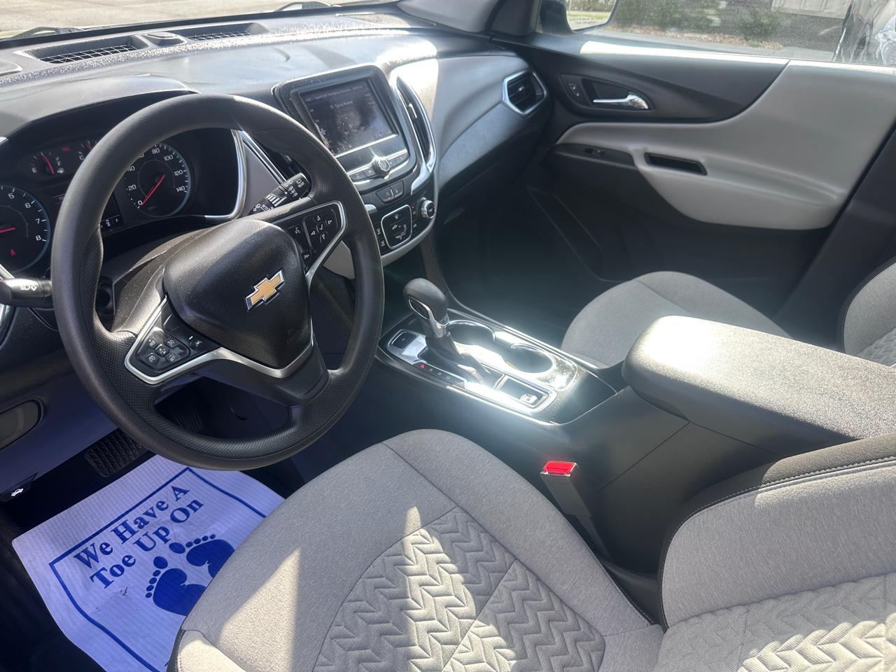 Chevrolet Equinox AWD 4dr LS w/1FL 2024