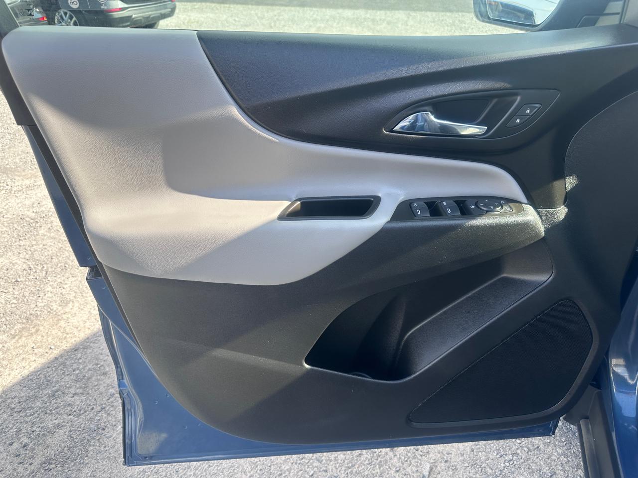 Chevrolet Equinox AWD 4dr LS w/1FL 2024