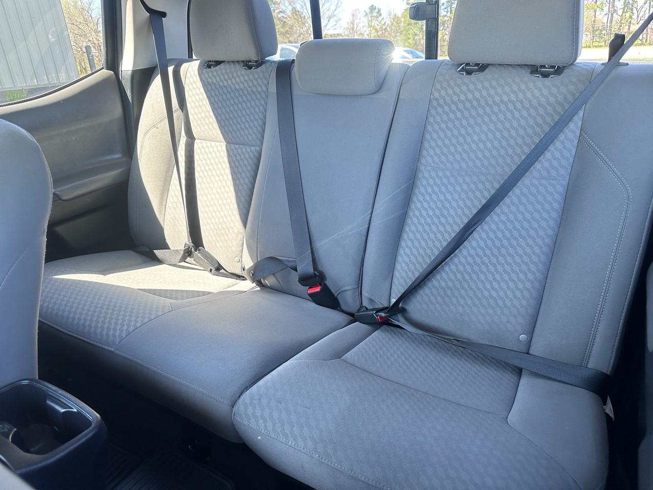 Toyota Tacoma 2WD SR Double Cab 5' Bed I4 AT (Natl) 2020