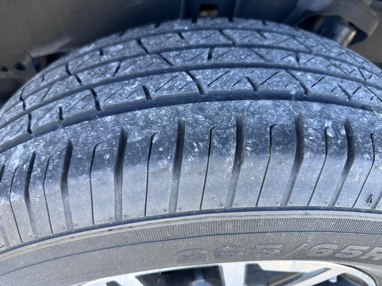 Toyota Tacoma 2WD SR Double Cab 5' Bed I4 AT (Natl) 2020