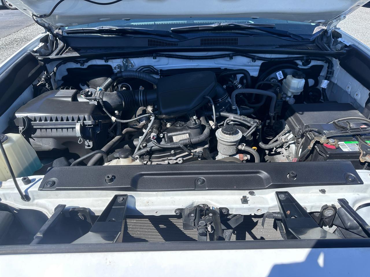 Toyota Tacoma 2WD SR Double Cab 5' Bed I4 AT (Natl) 2020