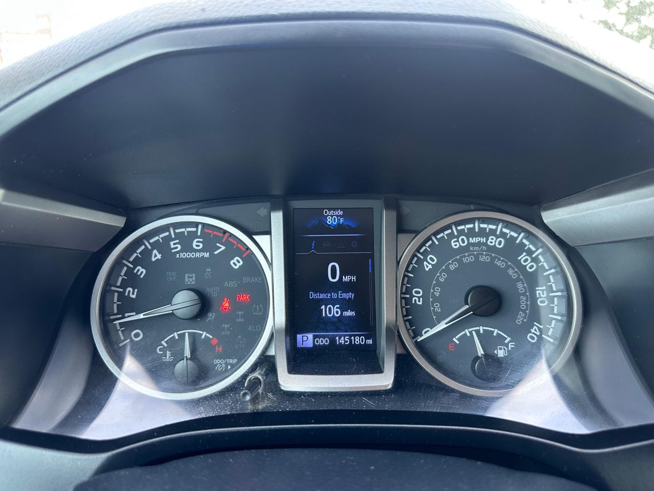 Toyota Tacoma 2WD SR5 Double Cab 5' Bed V6 AT (Natl) 2022