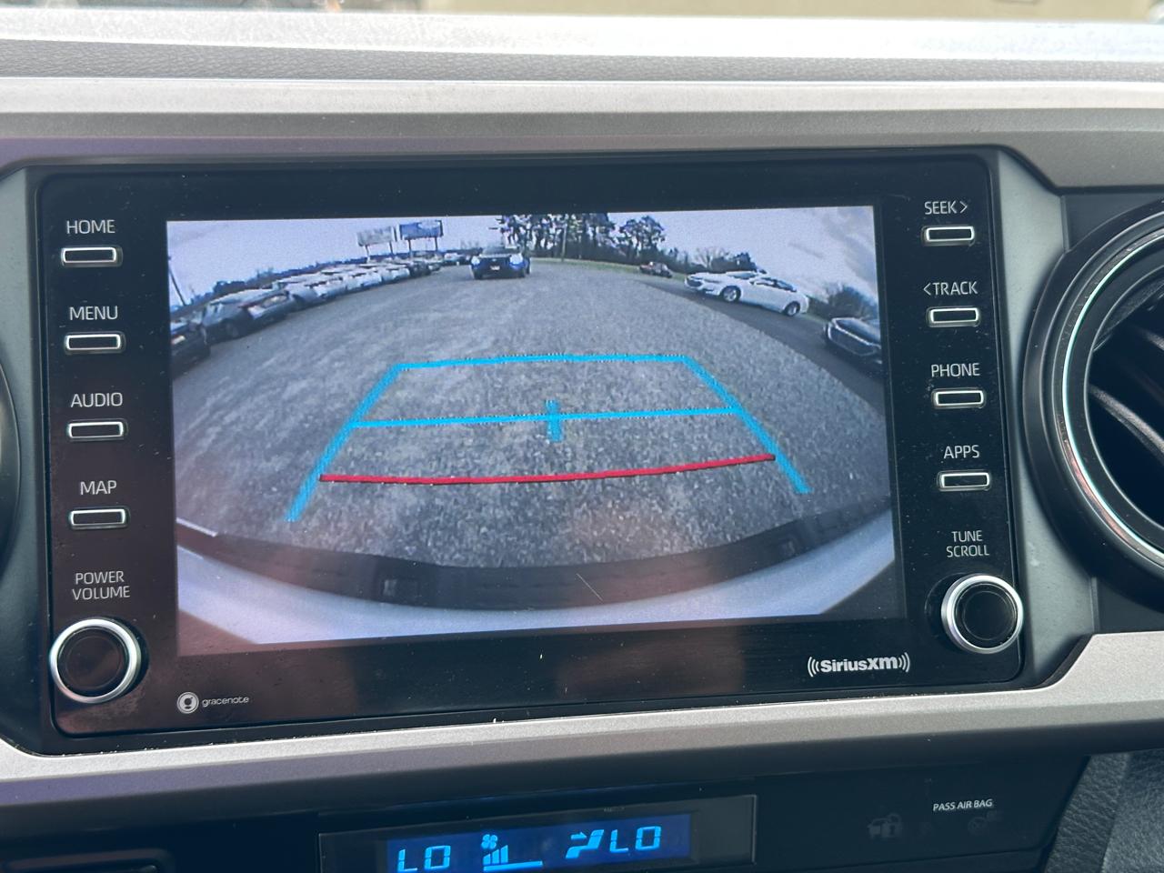 Toyota Tacoma 2WD SR5 Double Cab 5' Bed V6 AT (Natl) 2022