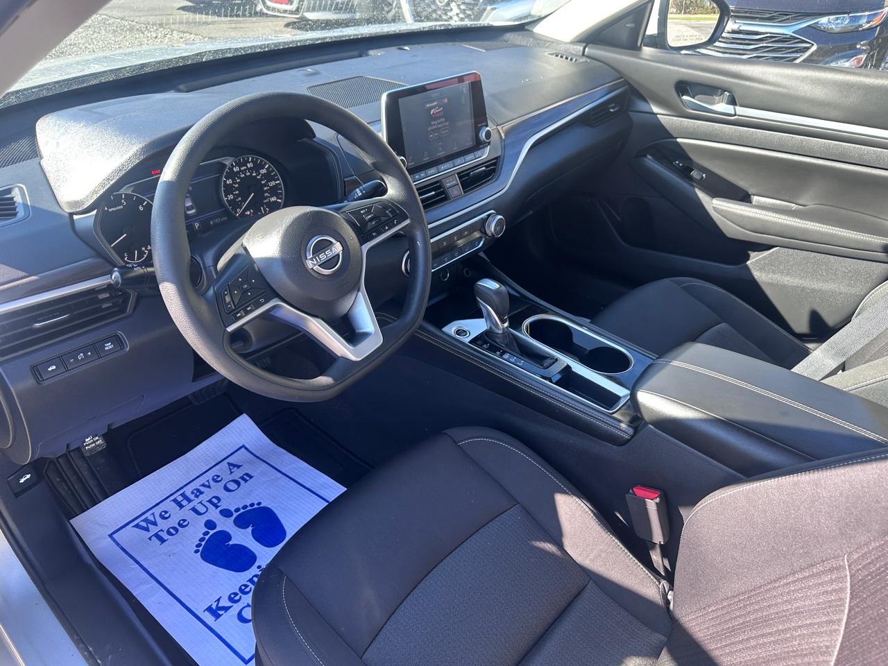 Nissan Altima 2.5 SV Sedan 2023