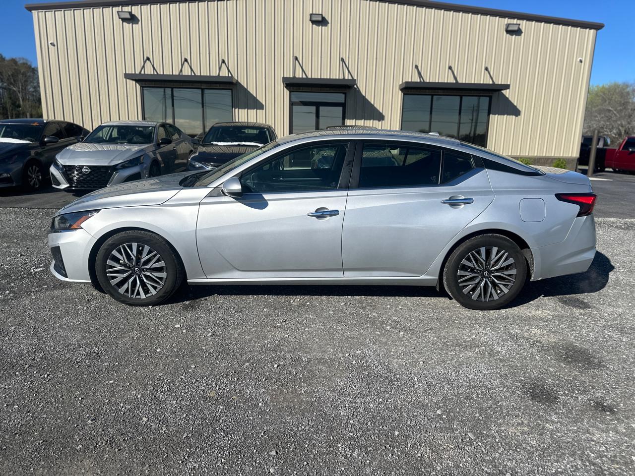 Nissan Altima 2.5 SV Sedan 2023