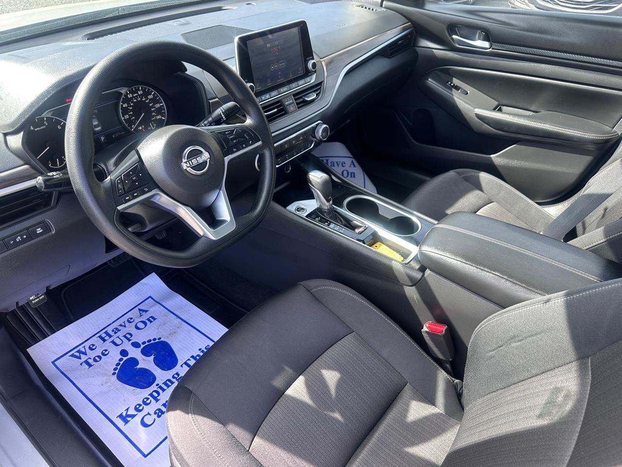 Nissan Altima 2.5 SV Sedan 2024