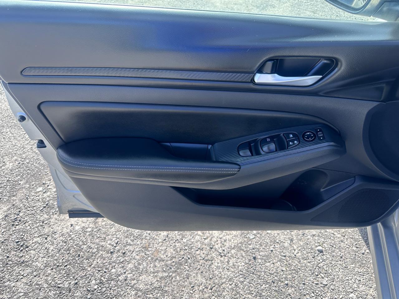 Nissan Altima 2.5 SV Sedan 2024