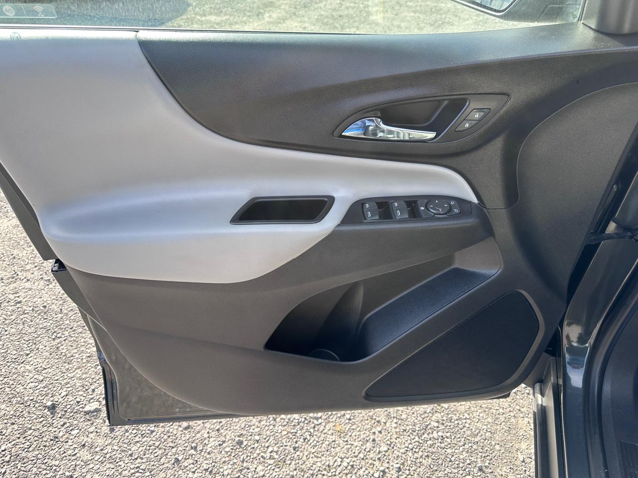 Chevrolet Equinox FWD 4dr LS w/1FL 2020