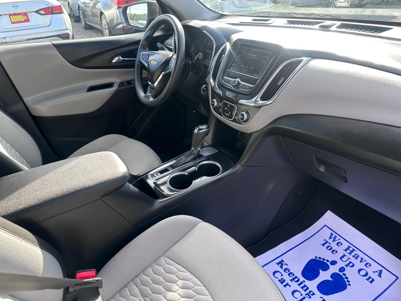 Chevrolet Equinox FWD 4dr LS w/1FL 2020