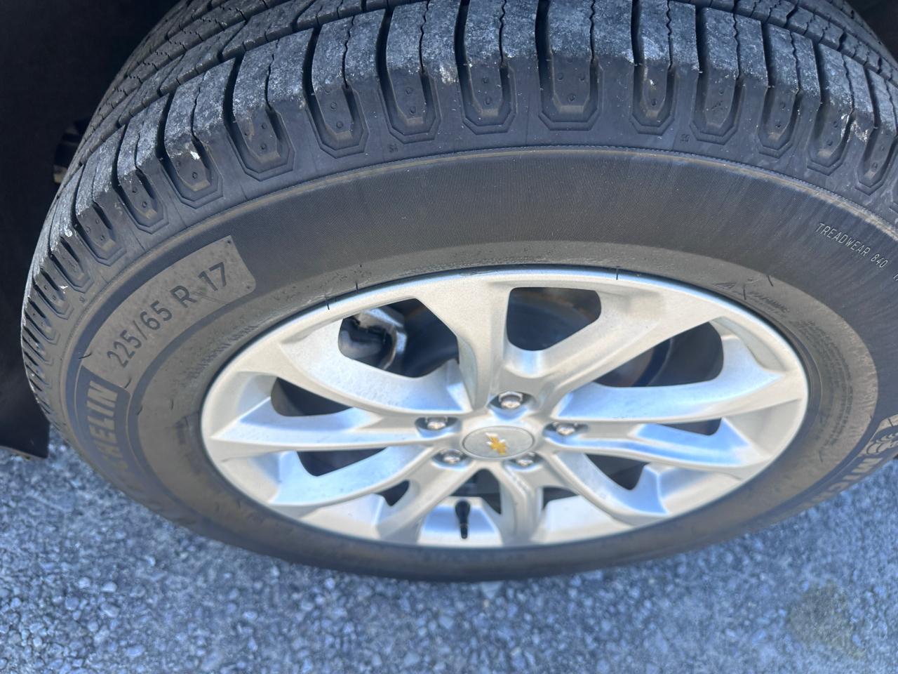 Chevrolet Equinox FWD 4dr LT w/2FL 2020