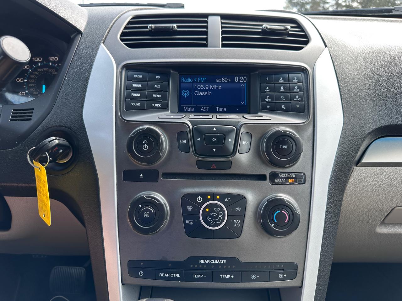 Ford Explorer FWD 4dr Base 2014