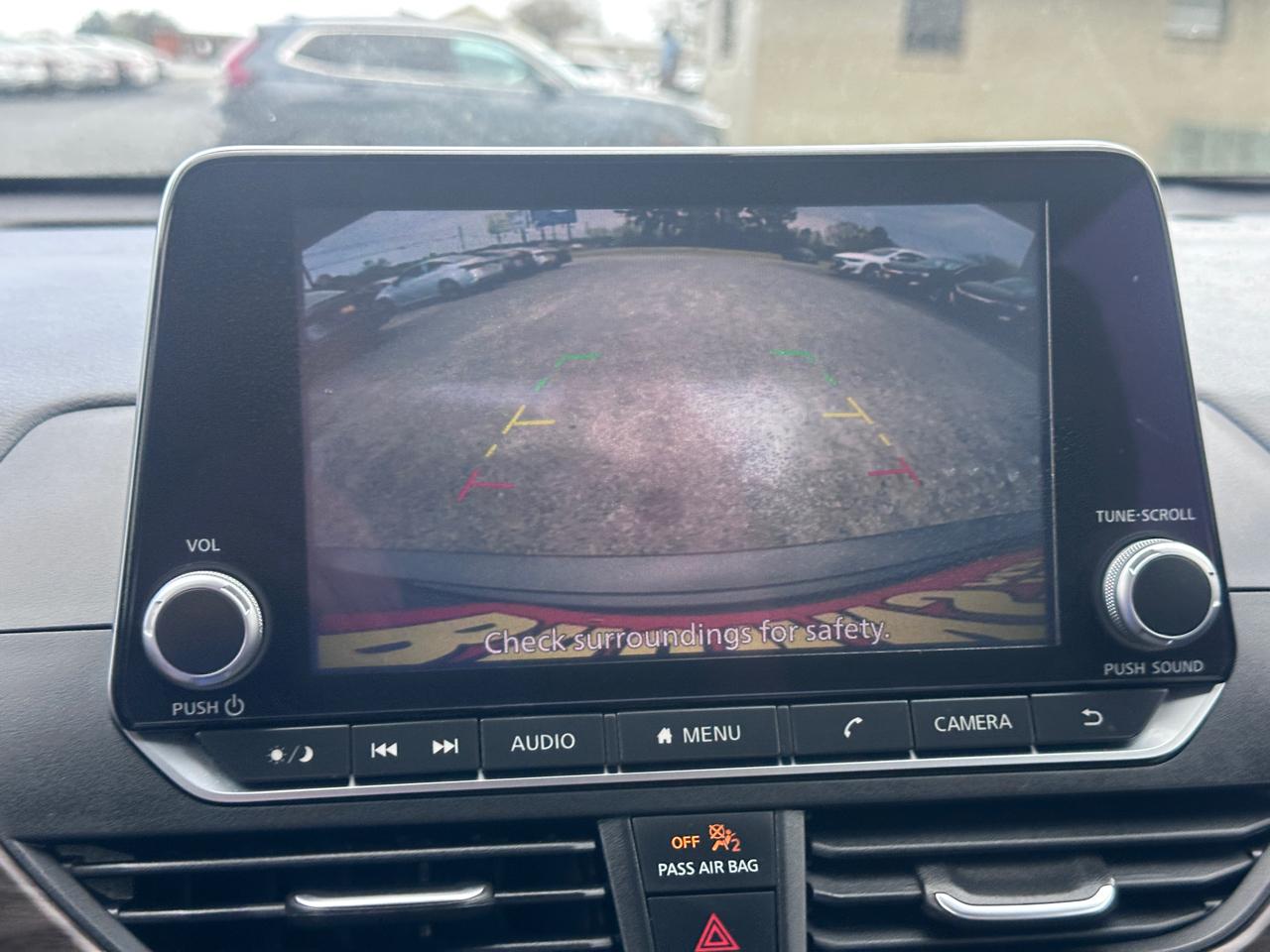 Nissan Altima 2.5 SV Sedan 2024