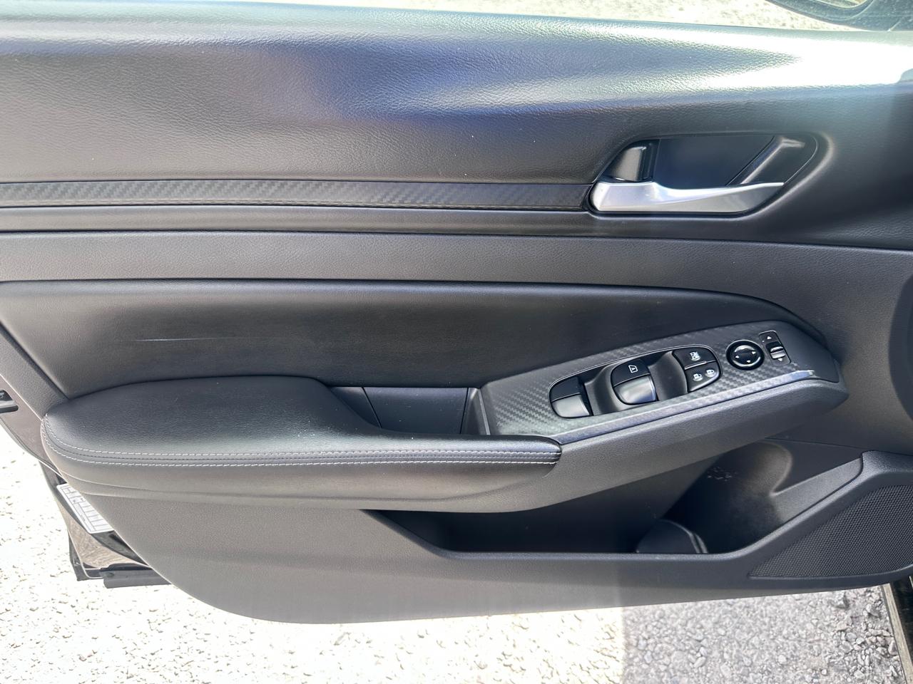 Nissan Altima 2.5 SV Sedan 2024