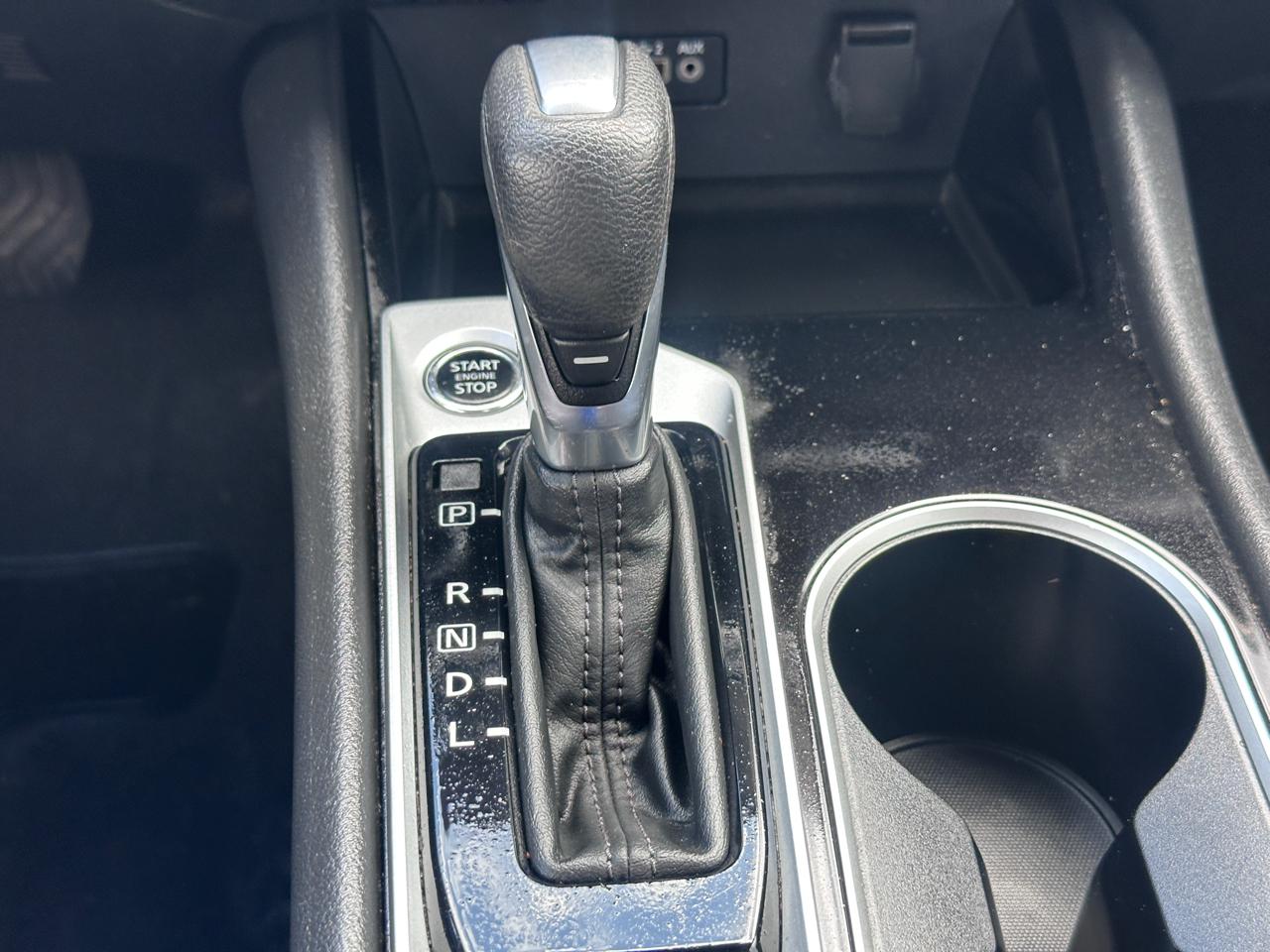 Nissan Altima 2.5 SV Sedan 2024