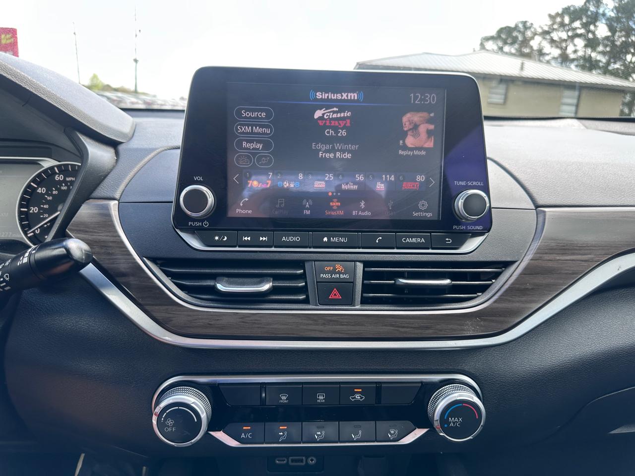 Nissan Altima 2.5 SV Sedan 2024