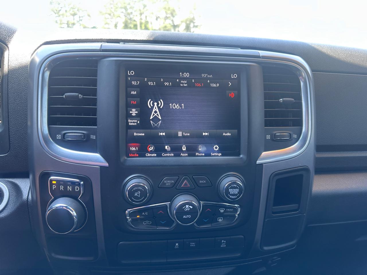RAM 1500 Classic Warlock 4x2 Crew Cab 5'7" Box 2021