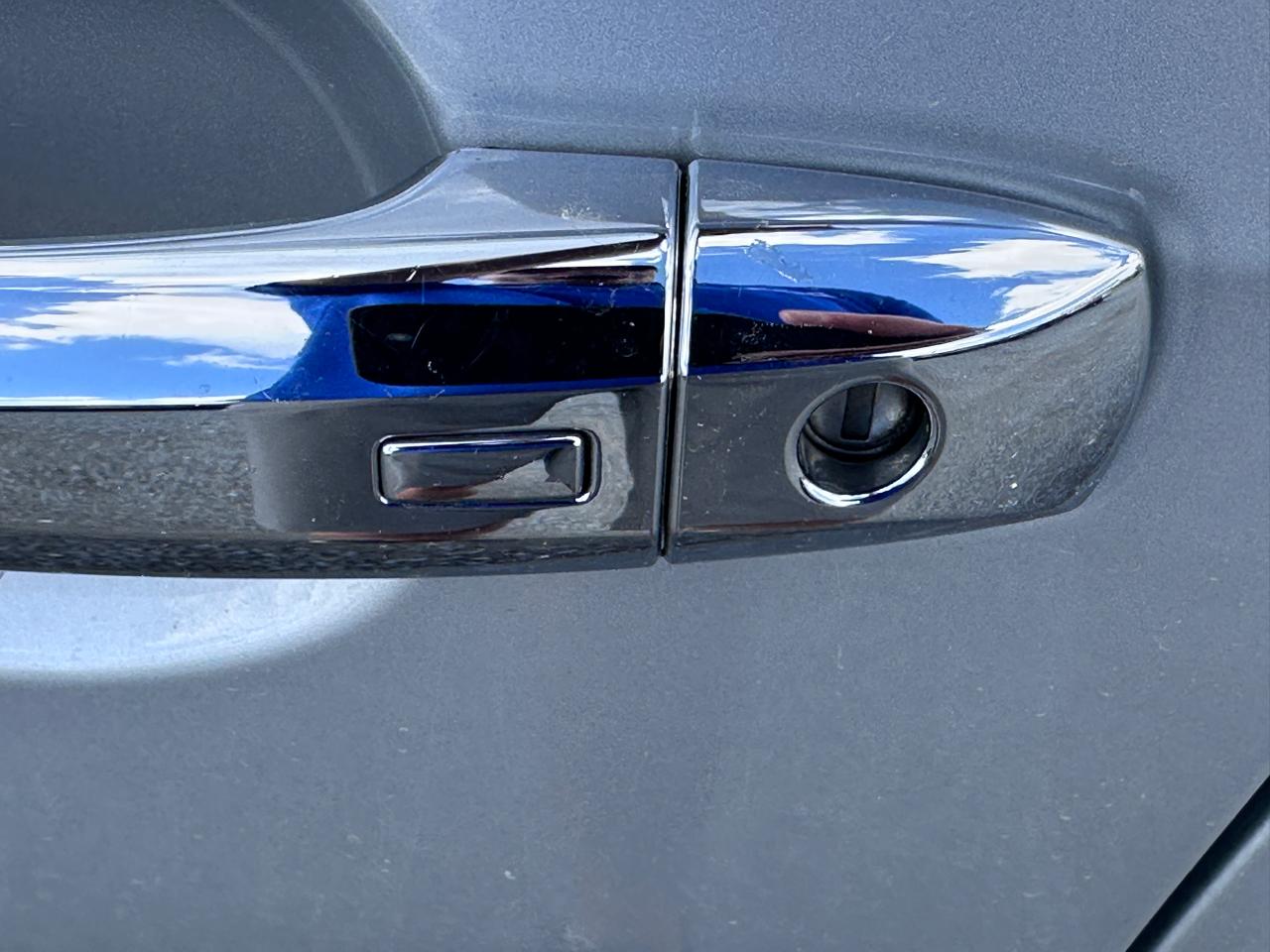 Nissan Altima 2.5 SV Sedan 2024